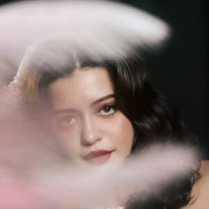 Sue Ramirez Nude