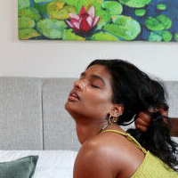 Suraya Ndia Nude