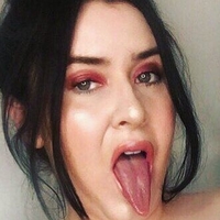 Suzie Mac Nude