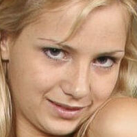 Sweet Vicky Nude