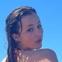 Taabzzi Nude