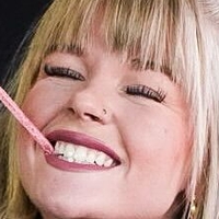Taylor Garland Nude