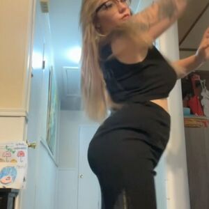 theamputeebitch Nude