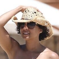Tia Mowry Nude
