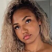 tiaaraii / heluvstiawia Nude