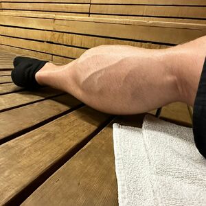tommy_calves Nude
