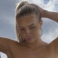 Tottenham Chloe Nude