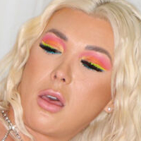 Transaubrey Nude