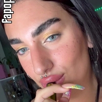 translove Nude