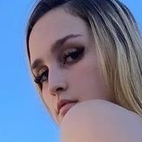 trinnivv1 Nude