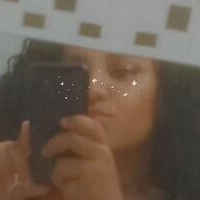 Trisalbuzios Nude