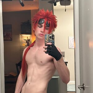 Tristan Valdez Nude