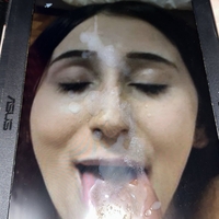tzwrtzina Nude