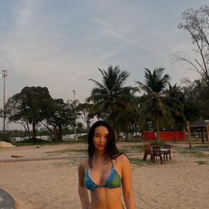 udwalsureeen Nude