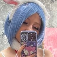 Unhappy_pay Nude