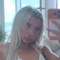 Uronlyky Nude