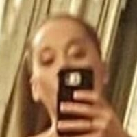 Vale Roth Nude