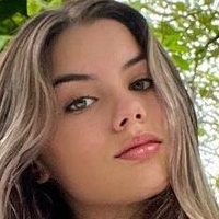 Valentina Suarez Nude