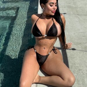 Valentina Zapata Nude