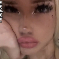 Vampykatie Nude