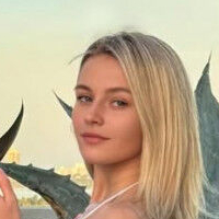 Veradijkmans Official Nude