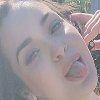 verymari Nude