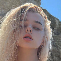vic.to.ria.white Nude