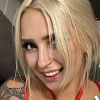 Vikki Bang Nude