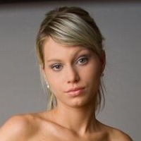 Viktoria Nude