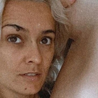 Wife Isabella Nude