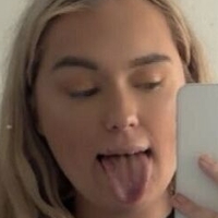 xdumbbitchxof Nude