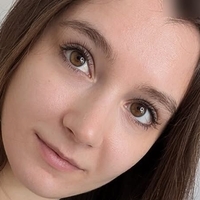 Yasemin / yasemin_geo / yaseminttv Nude