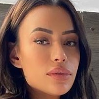 Yasmine Pierards Nude