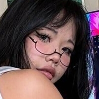 Yinahome Nude