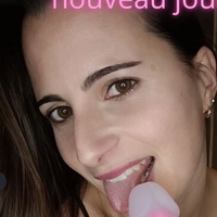 Ylloya Nude