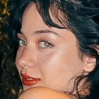 Yosoyrea Nude
