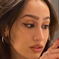 yrnabll Nude