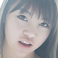 Yue Chen Nude