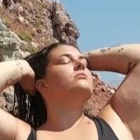 Zahtjevi Za Cure S Ogromnim Sisama Nude