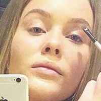zaralarsson Nude