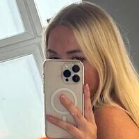 zarasnow Nude
