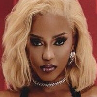 Zee Nxumalo Nude