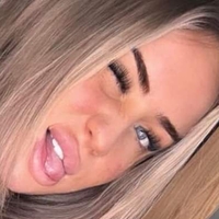 Zoe Sarah Nude