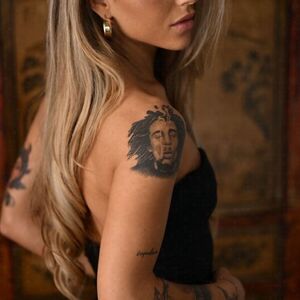 Zoë Tereze Nude