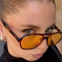 zoeelacavaa Nude