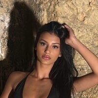 Zoei Tseiri Nude