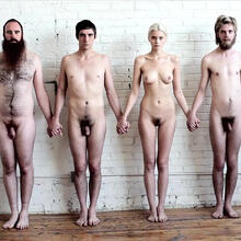  Nude