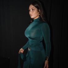  Nude