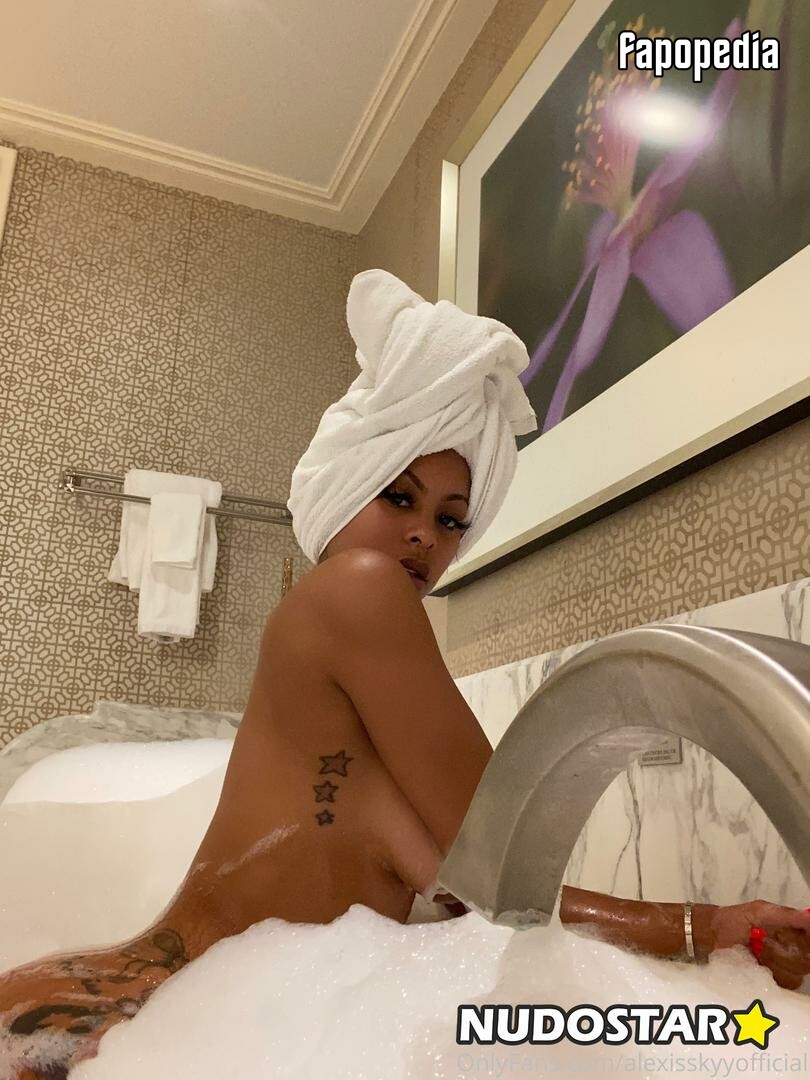 Alexis Skyy Nude OnlyFans Leaks