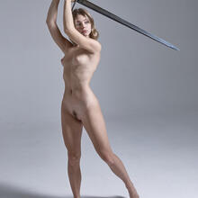  Nude